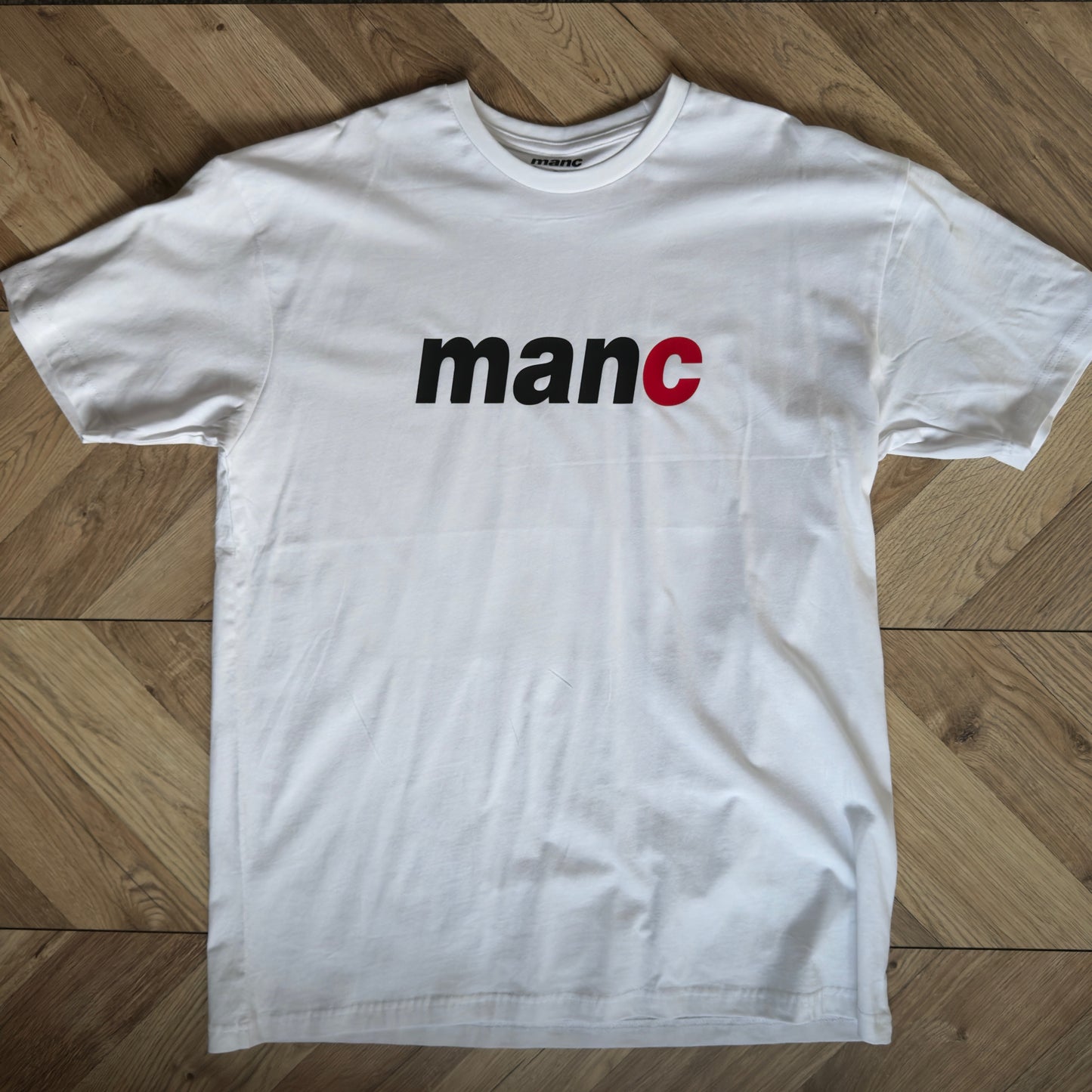 manc t-shirt white/black/red